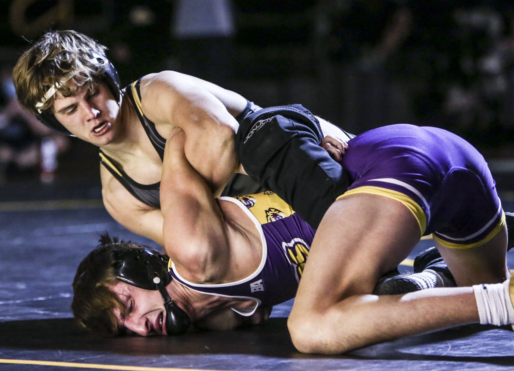 121720-qc-spt-bett wrestling-22.JPG
